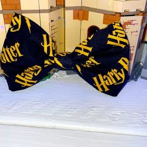 Cute 5” Hair Bows; Licensed HP on single alligator clip